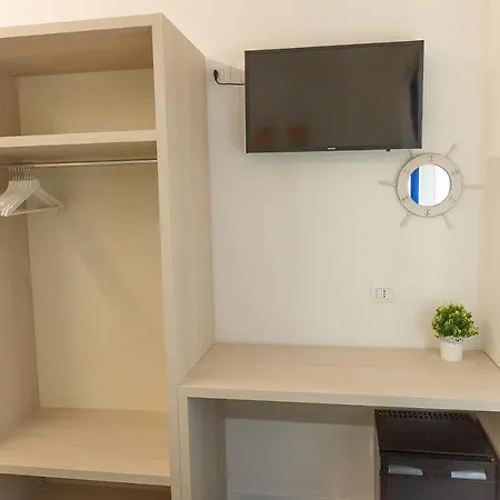 Affittacamere Eden Conero Centro 4*